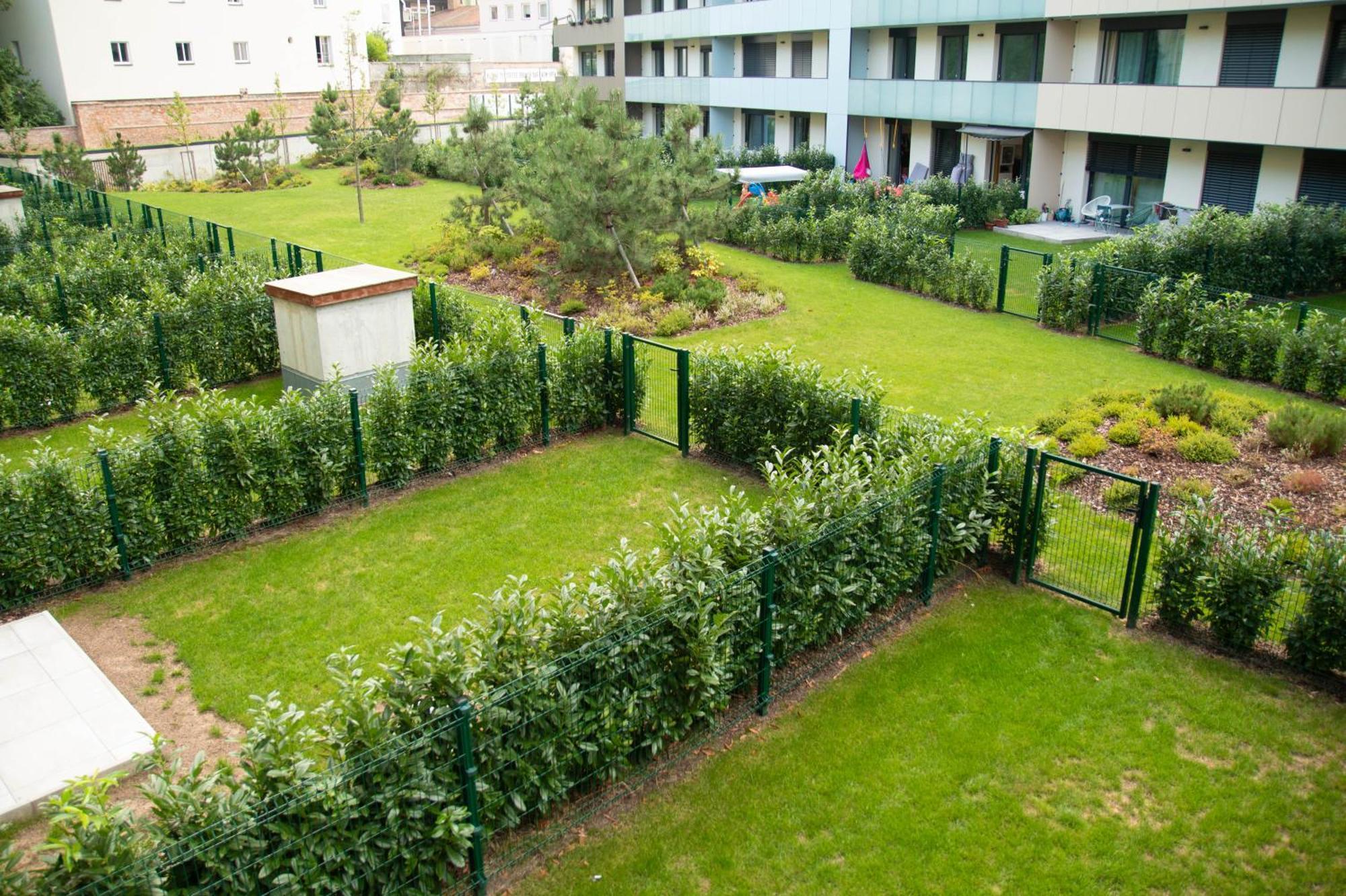 Newly Built Apartment With Balcony, Ac And Free Indoor Garage براغ المظهر الخارجي الصورة